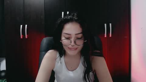 Snapshot of dani_jocelyn chatting on 02-06-25, 10:10 dani y jocelyn online show from 02-06-25, 10:10