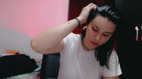 Snapshot of dani_jocelyn chatting on 02-24-25, 09:31 dani y jocelyn online show from 02-24-25, 09:31