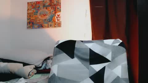 Snapshot of dani_jocelyn chatting on 03-01-25, 05:27 dani y jocelyn online show from 03-01-25, 05:27