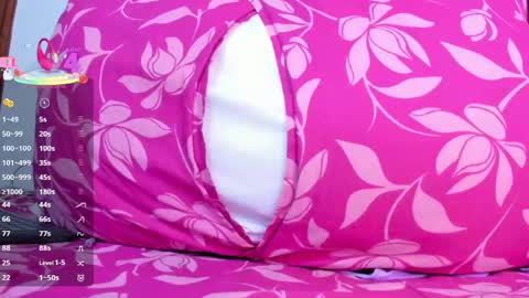 Snapshot of dania_wi chatting on 06-06-26, 04:17 DANIA online show from 06-06-26, 04:17