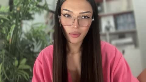 danica_walton online show from 01-12-25, 07:42