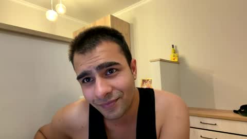 Snapshot of daniel_ice chatting on 04-08-26, 07:03 Daniel online show from 04-08-26, 07:03