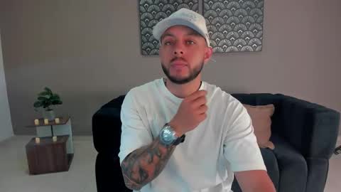 Snapshot of daniel_kingxxx chatting on 02-23-26, 11:51 daniel_kingxxx online show from 02-23-26, 11:51