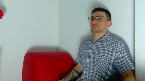 Snapshot of daniel_ova chatting on 05-15-26, 11:50 Sexy Dani online show from 05-15-26, 11:50