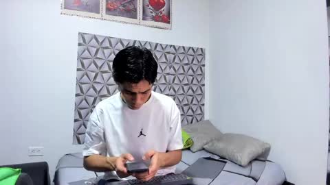 Daniel online show from 04-15-26, 12:01