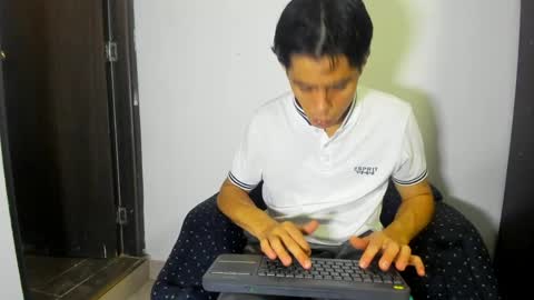 Daniel online show from 04-23-26, 12:26