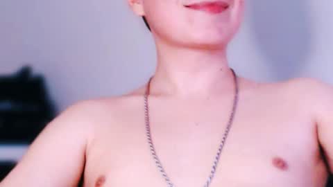 daniel_ruis16 online show from 03-10-25, 02:39