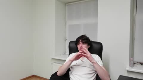 Snapshot of daniel_shawn chatting on 02-12-26, 12:16 DANIEL SHAWN online show from 02-12-26, 12:16