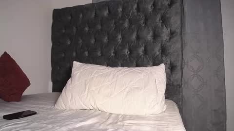 Daniel Sherlock online show from 03-04-25, 01:45