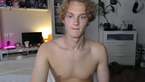 Daniel online show from 07-23-26, 03:32