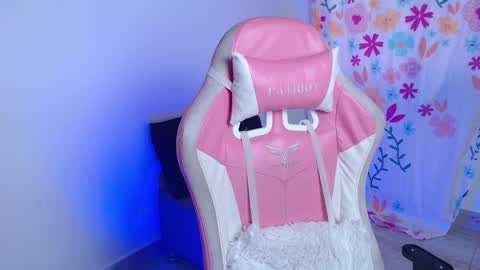 DANIELA online show from 02-25-26, 08:40