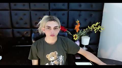 daniela_pink_ online show from 02-11-26, 08:36