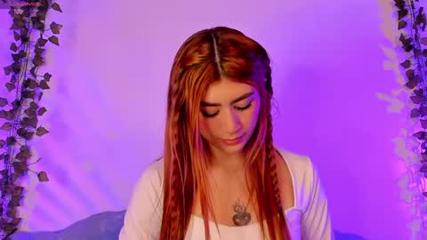 Snapshot of daniela_saenz1 chatting on 01-28-25, 09:40 Dani Saenz online show from 01-28-25, 09:40