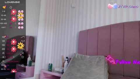 Snapshot of danielaa_a chatting on 01-08-25, 06:41 Daniela online show from 01-08-25, 06:41