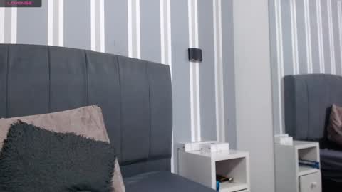 Snapshot of danielaa_a chatting on 01-17-25, 09:39 Daniela online show from 01-17-25, 09:39