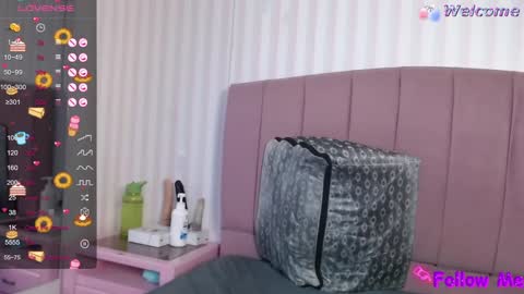 Snapshot of danielaa_a chatting on 02-07-25, 10:30 Daniela online show from 02-07-25, 10:30