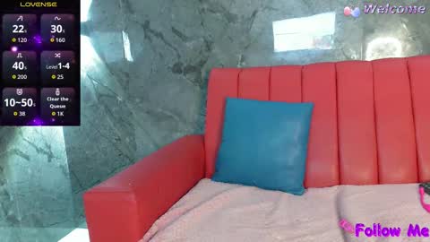 Snapshot of danielaa_a chatting on 11-13-25, 11:58 Daniela online show from 11-13-25, 11:58