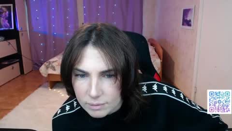 Snapshot of danielacooperx chatting on 05-27-26, 02:58 Daniela Cooper online show from 05-27-26, 02:58