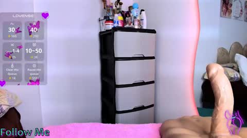 I think I will close this page please leave me a message if you want to know about me online show from 10-29-25, 08:43