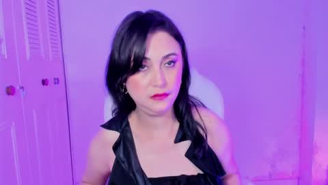 Snapshot of danielahot2 chatting on 01-15-25, 08:30 Daniela online show from 01-15-25, 08:30