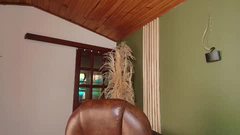 danielamonroe online show from 09-28-25, 02:11