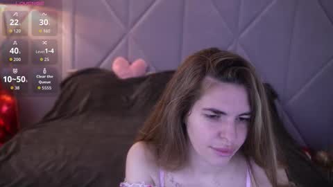 danielareign online show from 02-15-26, 08:57