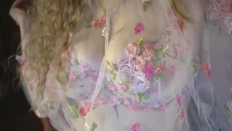 danielareign online show from 02-27-26, 06:57