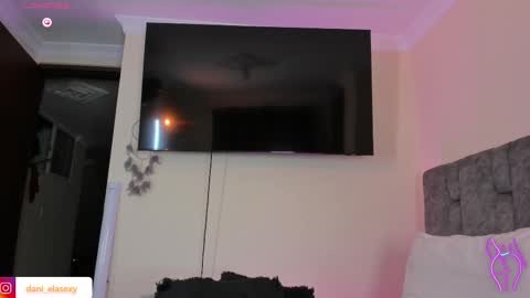 danielasexya online show from 03-01-25, 01:00