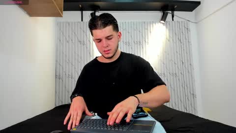 DANIEL online show from 01-02-25, 07:51