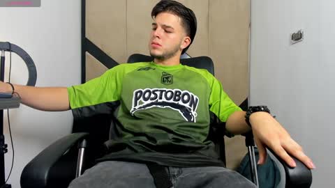 DANIEL online show from 01-30-25, 03:33