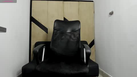 DANIEL online show from 02-05-25, 11:02