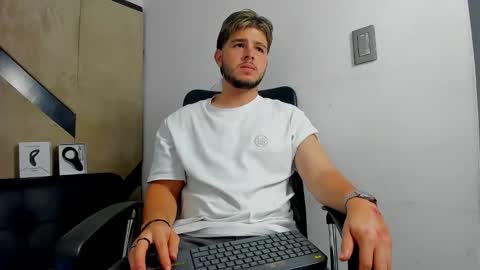 DANIEL online show from 09-09-25, 02:22