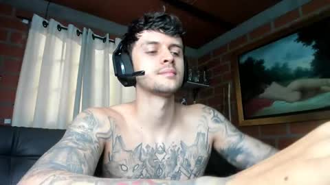 Daniele Bunny online show from 02-12-25, 05:26