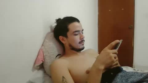 Snapshot of danielhot17 chatting on 02-03-25, 12:25 DANIEL online show from 02-03-25, 12:25