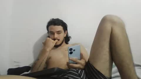 Snapshot of danielhot17 chatting on 09-27-25, 02:49 DANIEL online show from 09-27-25, 02:49