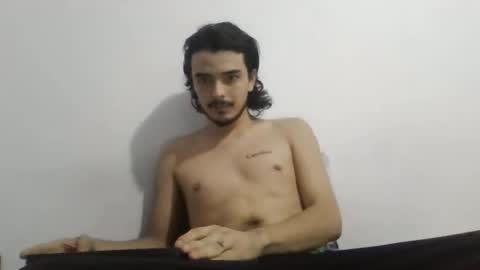 Snapshot of danielhot17 chatting on 10-20-25, 05:41 DANIEL online show from 10-20-25, 05:41