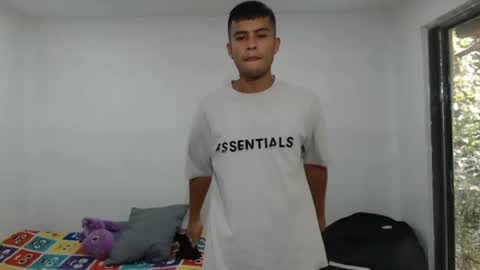 danielitopapii online show from 02-12-25, 06:09