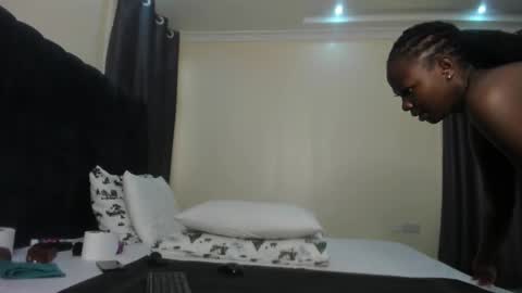 danielle_rock online show from 02-12-25, 05:58