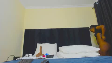 danielle_rock online show from 10-14-25, 10:38