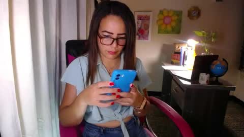 Angie online show from 06-08-26, 06:30