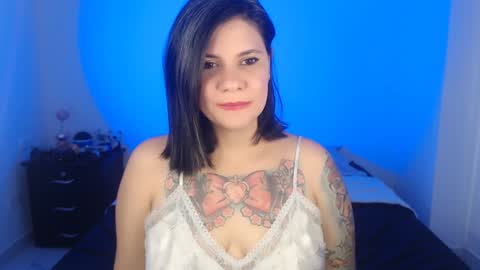 daniellerain online show from 02-02-25, 10:39