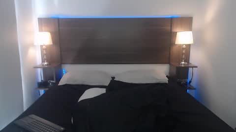 daniellerain online show from 09-23-25, 07:28