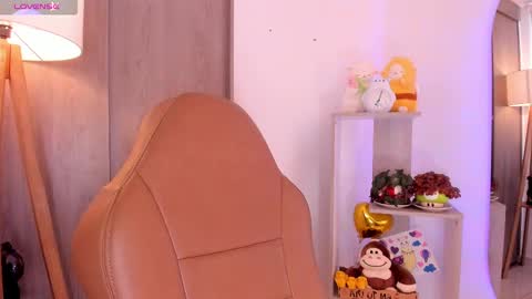 Danielle Rose online show from 09-15-25, 09:59