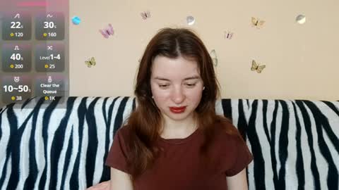 Mia online show from 04-27-26, 01:09