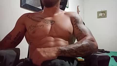 Snapshot of danielsad24 chatting on 12-14-25, 10:25 Danielsan online show from 12-14-25, 10:25