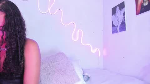 Snapshot of danii_jimenez chatting on 02-27-25, 07:12 Daniela online show from 02-27-25, 07:12