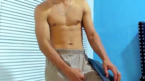 Dani online show from 01-28-25, 04:18