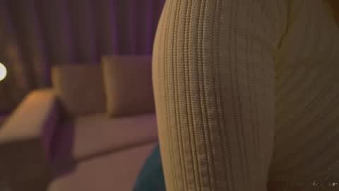      online show from 10-14-25, 10:43