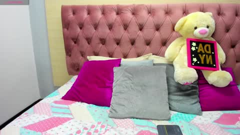 DaniiBelluci  online show from 01-19-25, 01:43