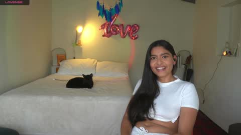 Snapshot of daniisla chatting on 01-02-25, 09:50 danalle .. online show from 01-02-25, 09:50